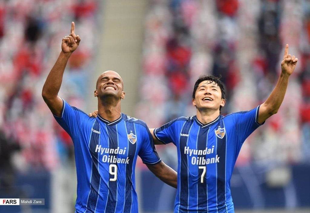 Phân tích Galatasaray vs Barcelona: Giữ nhịp ở Istanbul 4 Chung kết AFC Champions League năm 2020