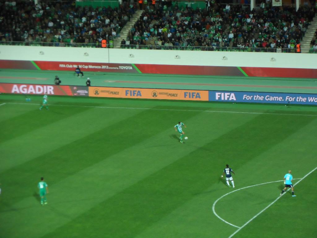 Phân tích Galatasaray vs Barcelona: Giữ nhịp ở Istanbul 4 Auckland City tại FIFA Club World Cup 2013