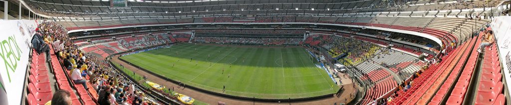Phân tích Galatasaray vs Barcelona: Giữ nhịp ở Istanbul 3 Toàn cảnh Estadio Azteca trong trận của Club América