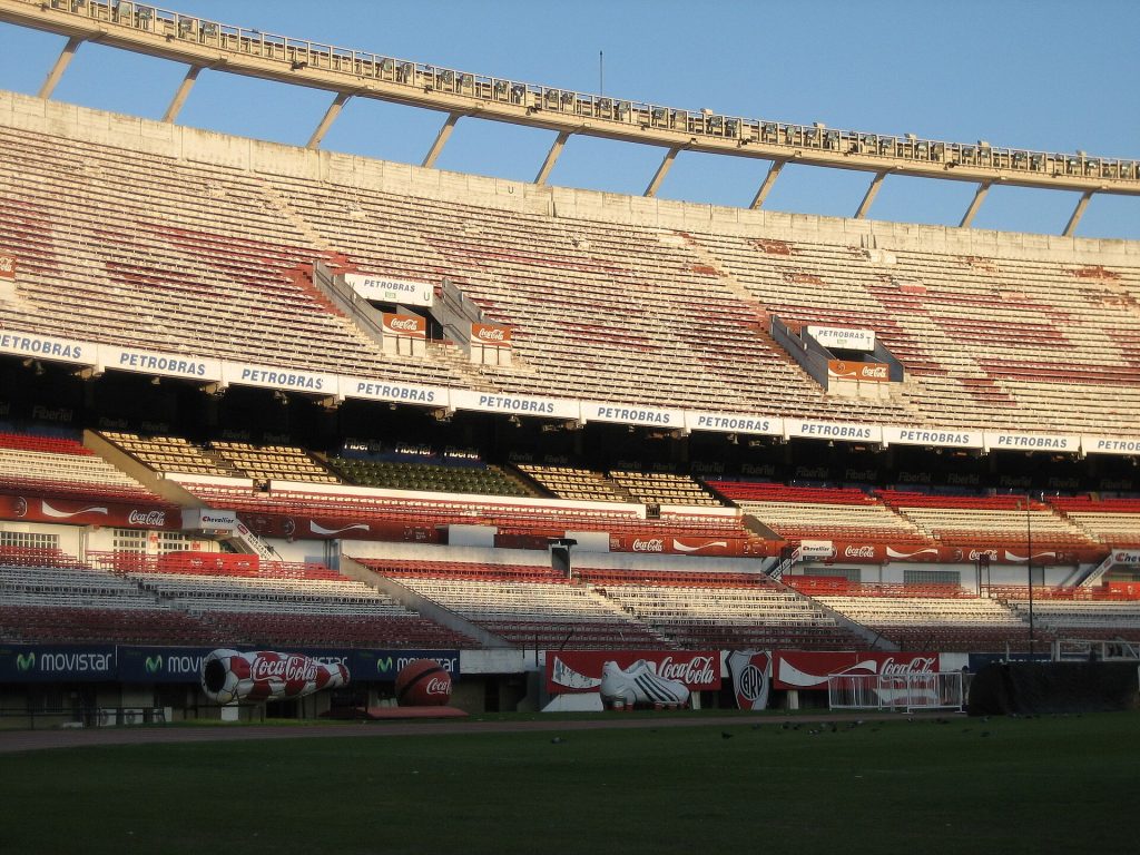 Phân tích Galatasaray vs Barcelona: Giữ nhịp ở Istanbul 2 Estadio Monumental tại Buenos Aires, địa điểm bóng đá Nam Mỹ