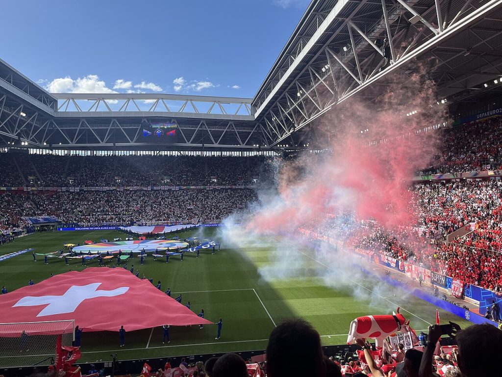 Phân tích Galatasaray vs Barcelona: Giữ nhịp ở Istanbul 5 Sân Düsseldorf trước một trận tứ kết EURO 2024