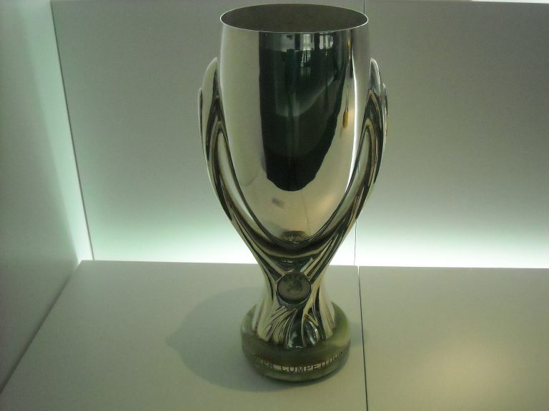 Lịch UEFA tháng 8/2026: Nhịp Champions League, Europa League và Conference League 2 Cúp UEFA Super Cup trong ảnh tư liệu bóng đá châu Âu
